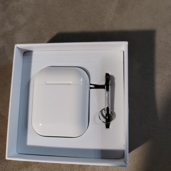 Brand new Air pods Wireless Charging Case - Picture 4 of 5